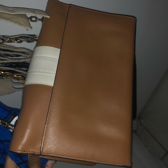 Tory Burch bag - Picture 3 of 5